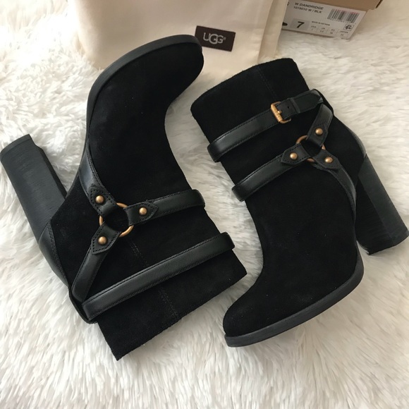 UGG Shoes - New Ugg Dandridge Black Ankle Booties Size 7